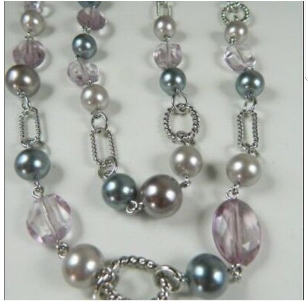 Premier Designs Pink and Gray "Newport" necklace